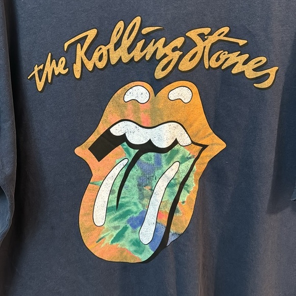 NWT The Rolling Stones Graphic Tee - Picture 2 of 6